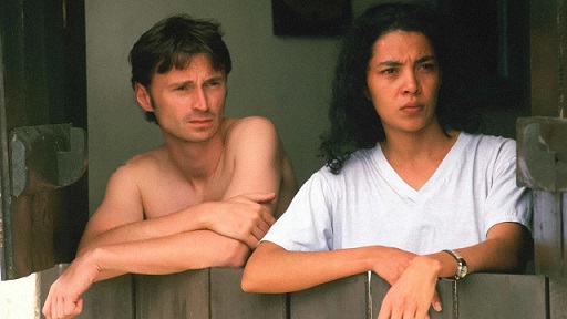 Carla's Song (1996) A lonely Glasgow bus driver meets Carla, a Nicaraguan exile trying to make a new life for herself in the city. As their relationship develops, he learns of her traumatic experiences during the civil war in her home country. He decides to travel back there with her to find out what has happened to her family and friends; and help her face her past. Director: Ken Loach Stars: Robert Carlyle, Oyanka Cabezas, Scott Glenn, Gary Lewis